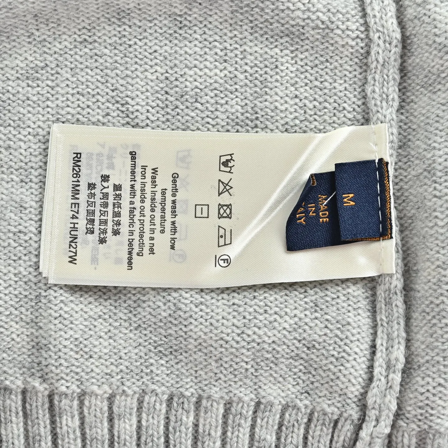 Louis Vuitton/Louis Vuitton solid color back collar leather label knitted sweater
